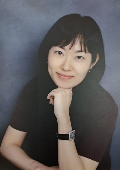 [이코노믹s] 최윤국어교습소 최윤희 대표 학생들이 성장할 수 있는 교육의 장을 만들 것