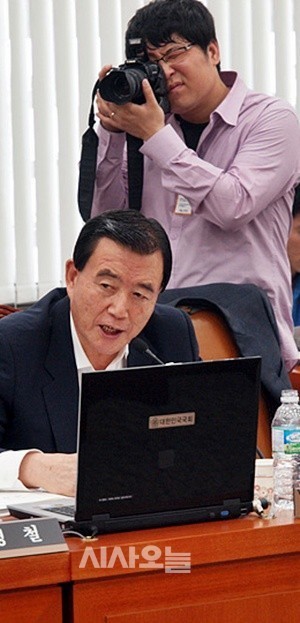 <홍문표의 農飛漁天歌>˝홍 의원님, 식(食)자 때문에 오신 거죠?˝