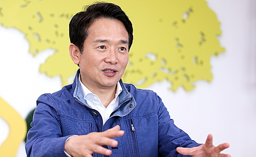 남경필, 우 수석 자진사퇴가 바른 길