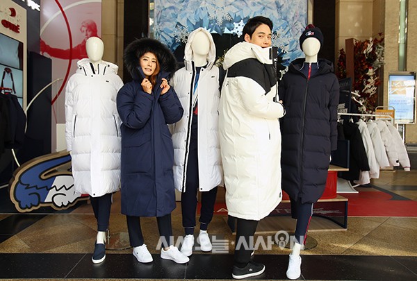 [포토오늘] 롯데백화점, 올 겨울 히트 아이템 벤치파카로 따뜻하게