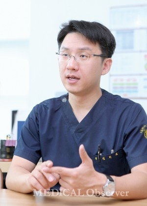 미래 의사 스펙은 공감·관찰능력