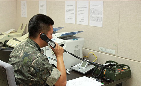 국방부 동·서해지구 군 통신선·함정간 통신 정상