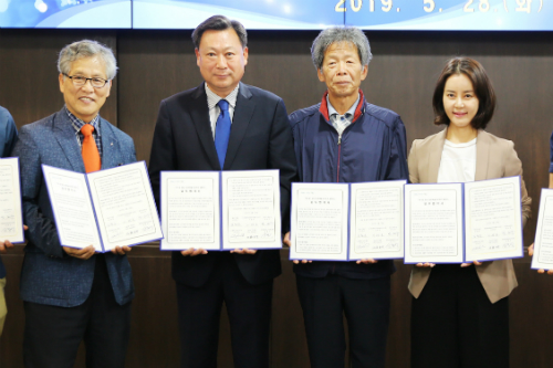 조광페인트 대표 양성아, 부산 영도구 취약계층 열 차단사업 참여