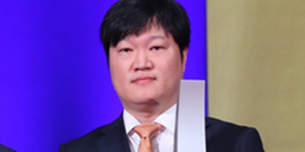 엘앤에프 허제홍 10억 규모 자사주 매수, 대표 최수안도 자사주 매입