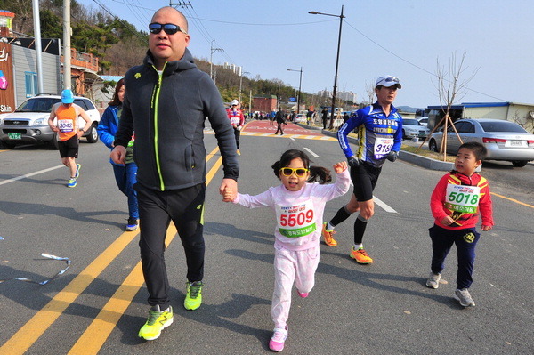 포항 고속鐵시대 희망 품고 달렸다