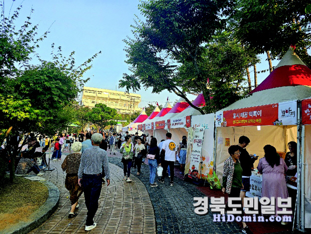 청도반시축제 농특산물 판매장 성황