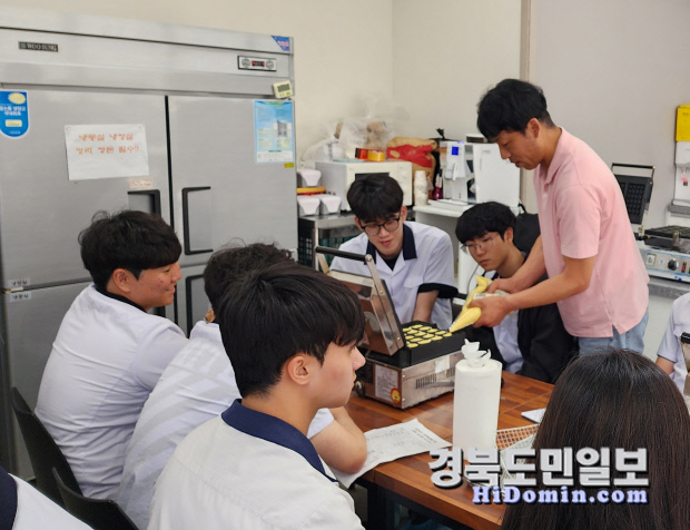 김천 지역 인재-우수기업의 만남 기업체 견학