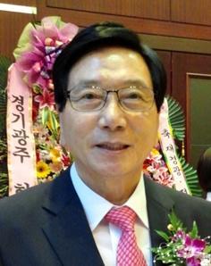 고향발전 위해 지역농산물판매 등 돕겠다