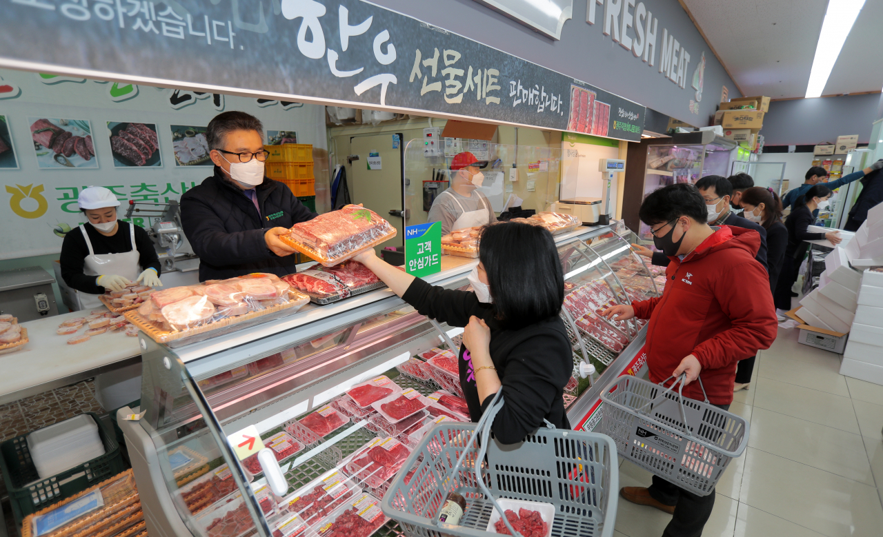 설 선물 상한액 20만원 상향… 유통업계 화색