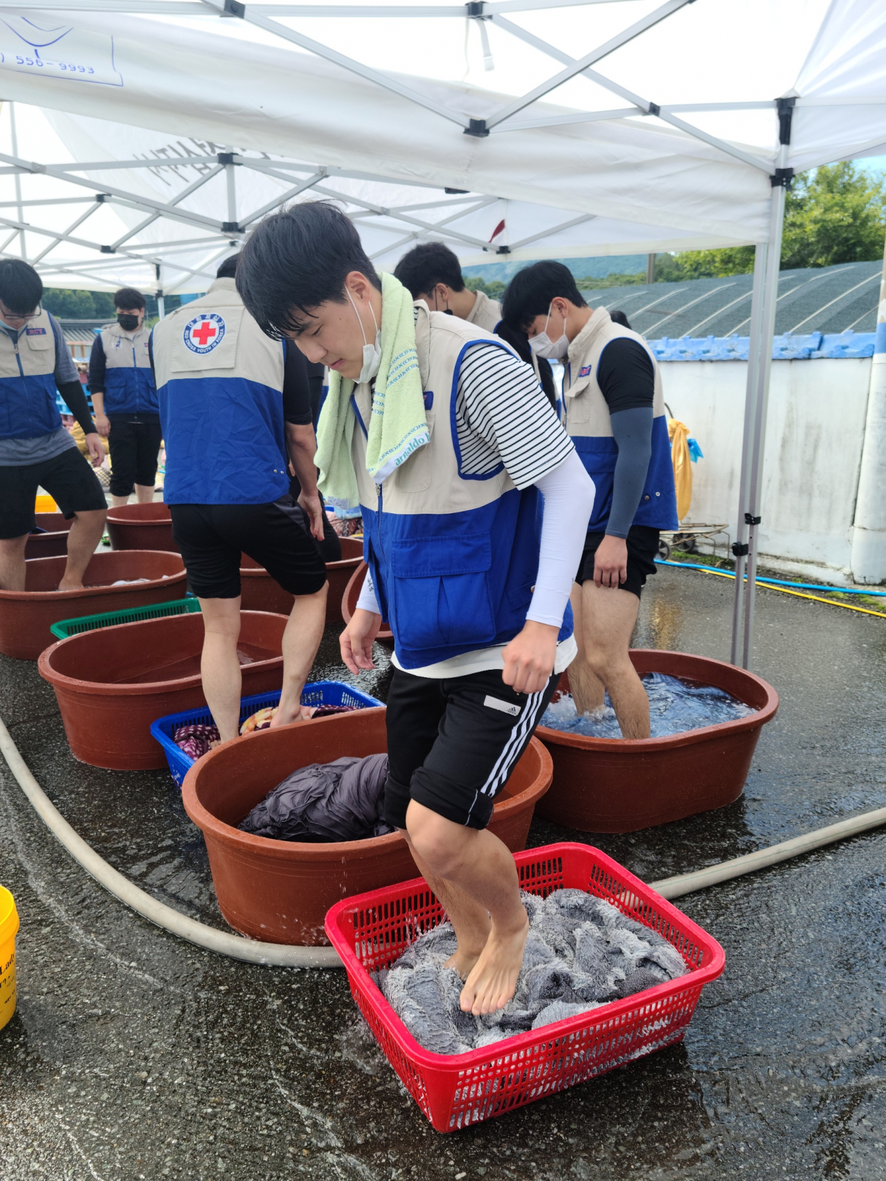순천제일대학교 RCY 회원들 순천서 세탁봉사