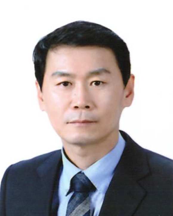 예천군 동성연탄 장병호 대표, 매일건재상사 정후섭 대표 장학금 전달