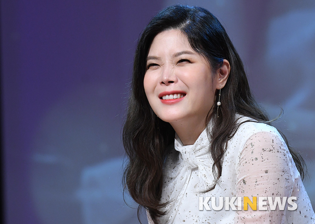 린, 귀여운 눈웃음