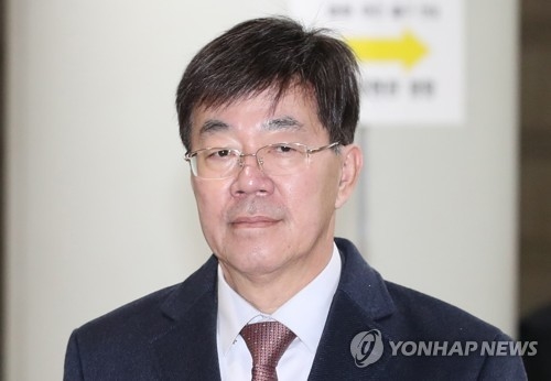 돈 봉투 만찬 이영렬 전 중앙지검장, 면직 취소소송 승소