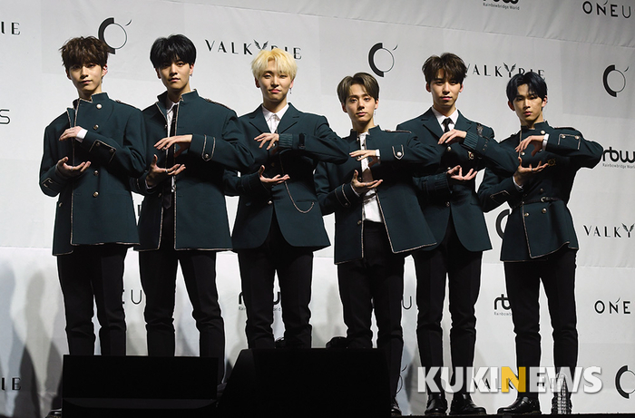 원어스, 2019년 빛낼 무서운 신인