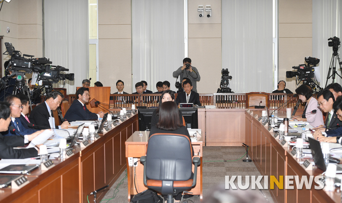 진영 행정안전부 정관 후보자 인사청문회