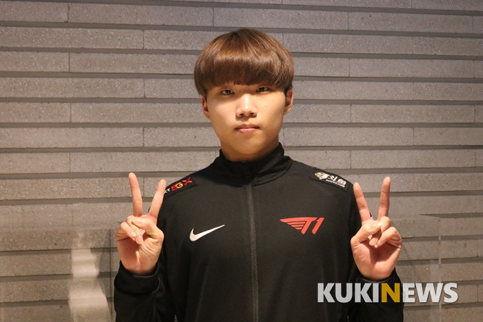 [롤챔스] T1 ‘칸나’ 김창동 “다음엔 꼭 MVP 받고 싶어요”