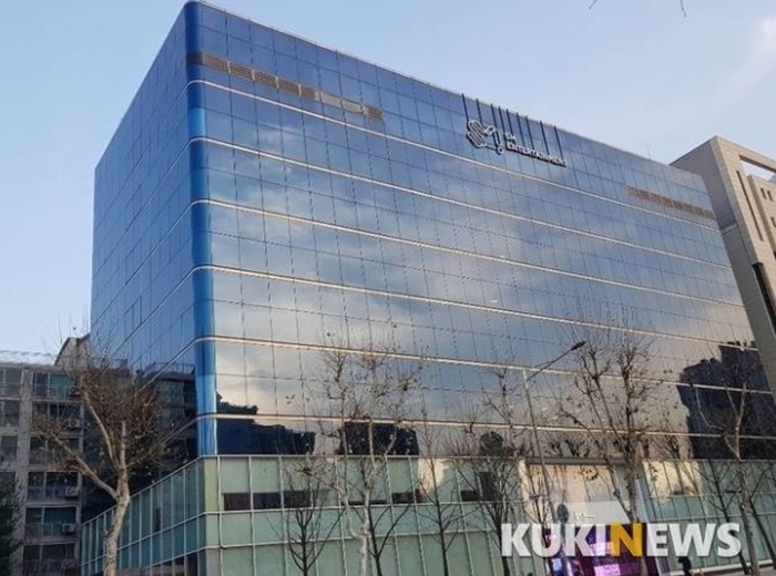 현대차증권 “에스엠, 코로나 바이러스 확산 실적 하향 불가피”