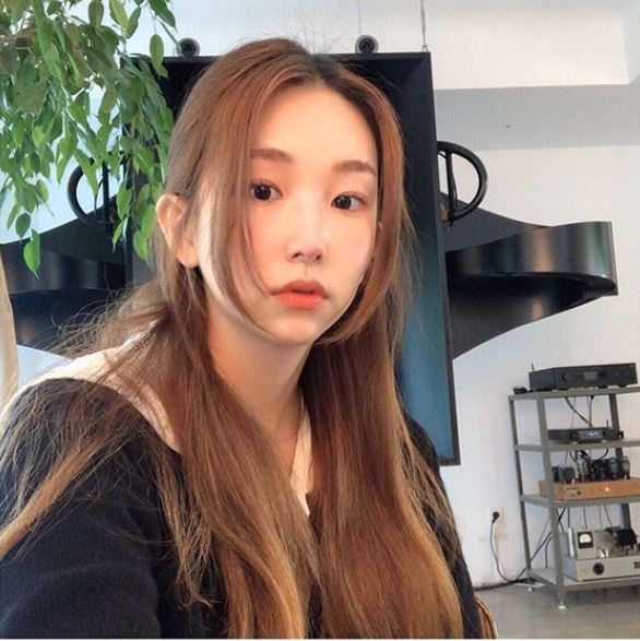 ‘언프리티 랩스타’ 케이시, 근황 공개…청초미에 네티즌 감탄