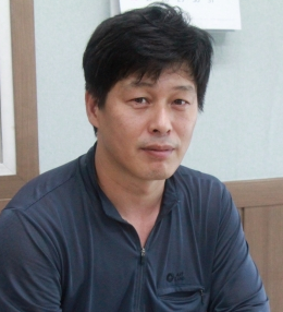 [생활 인터뷰] 전병태 성일상사 대표 자동차 유리·썬루프 관리 소홀,  휴가 망칠 수 있어요