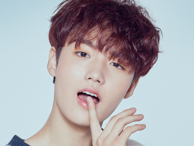 연예계 코로나19 ‘비상’…트레저 도영·서인영 확진