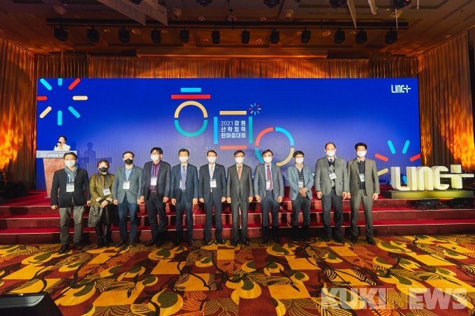 [원주 대학] 다쏘시스템-하나티에스, 한라대 디지털 트윈 장학금 전달 등