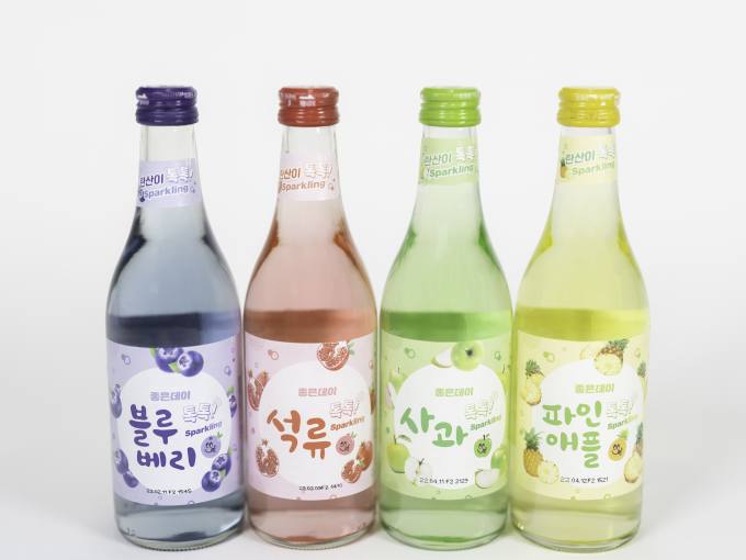 무학 과일탄산주 ‘좋은데이 톡시리즈’, 사과 파인애플 출시