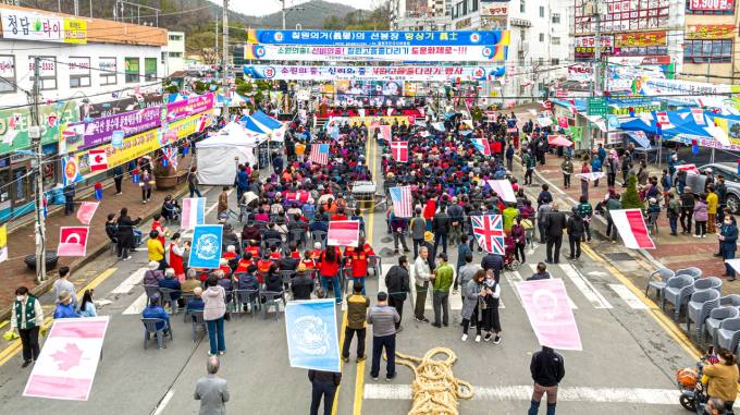전통과 화합의 함안 삼칠 ‘칠원고을줄다리기’ 성황리 개최