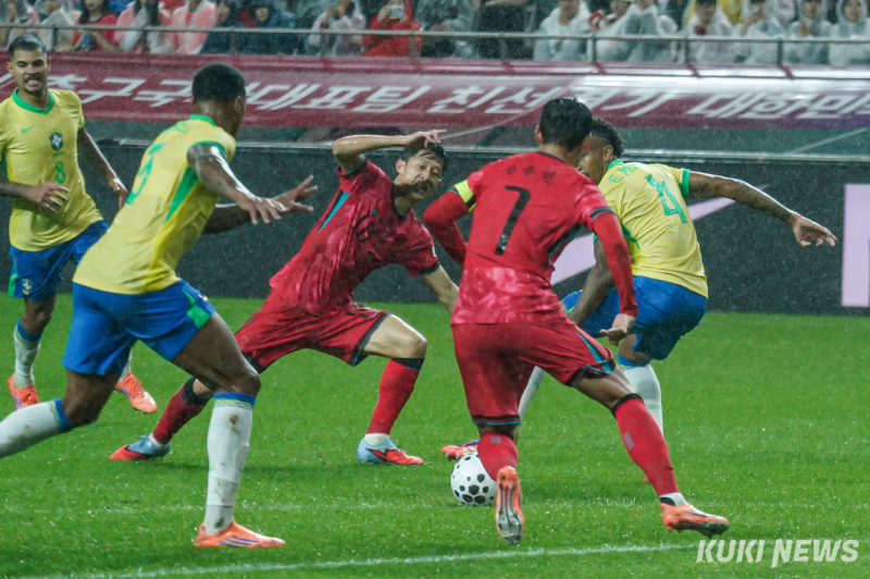 홍명보호 큰일 0-4 대패 관련자료 3