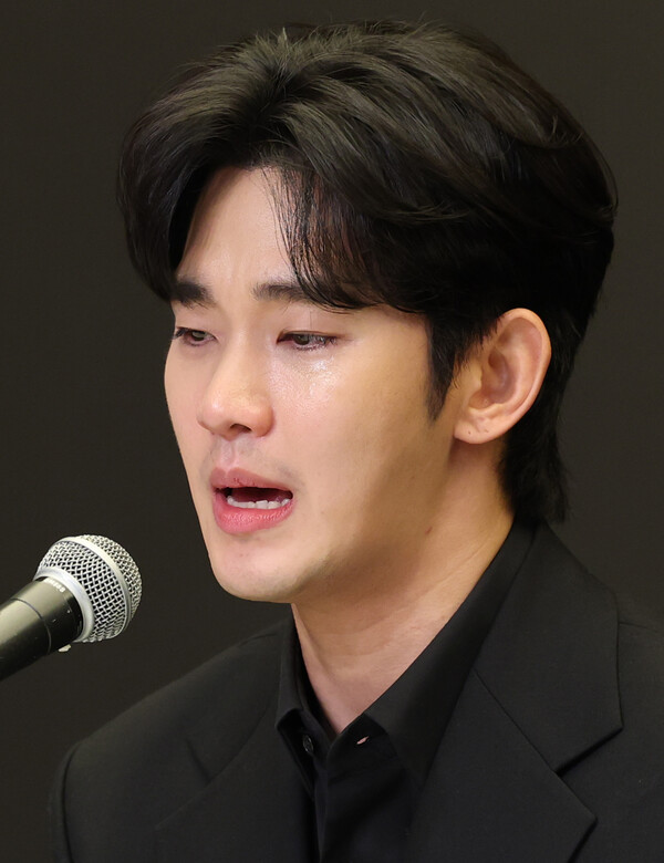 김새론 이모.. 김수현이 소송비 3800만 원 못 낸 이유: 0.1초 만에 입꾹닫하게 된다