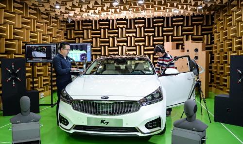 기아차, 올 뉴 K7 공개… 전륜 8단 자동변속기 탑재