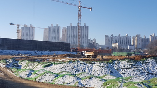 LH 공주 월송지구 (주)흥화 APT현장 불법거래의혹 수사착수