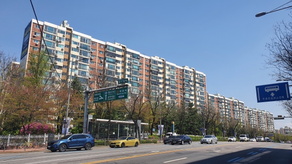 잠실 50층 통과소식에 압구정‧대치동 재건축단지 들썩