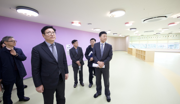 도성훈 인천광역시교육감,  3월 개교 예정 검단꿈유치원·운서중학교 점검