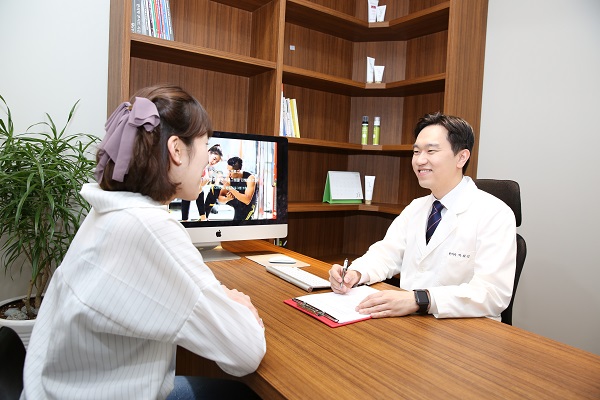 [인터뷰] 환절기 비염, 그 증상과 치료법 부산 자연안에한의원