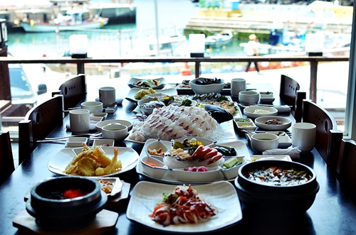 제주 서귀포 중문 맛집 대포횟집 봄철과 함께 고객들 몰린다