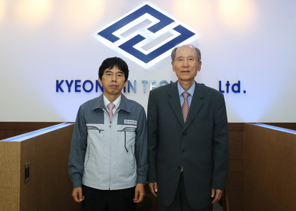 박재규 경남대 총장, 방산정밀부품 제조업체 ㈜경인테크 방문