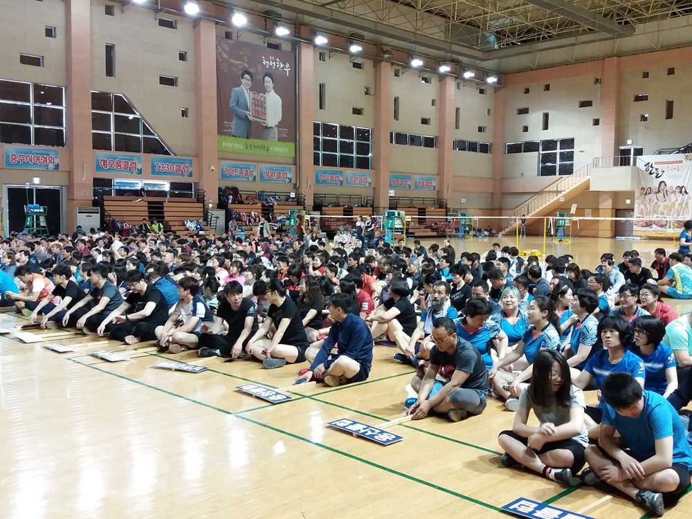 축산기업 DS그룹 대성한돈 12정품배 충주 배드민턴대회 개최