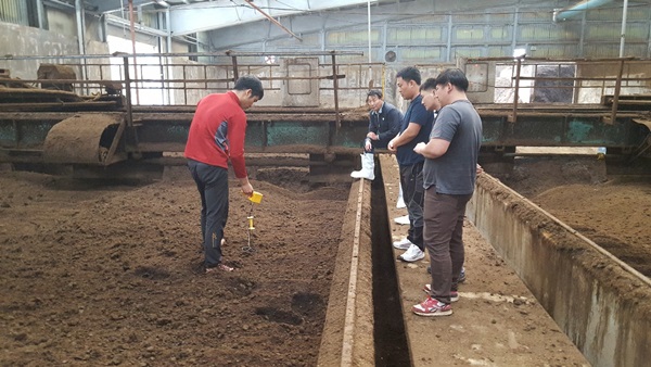 곡성군, 지속가능한 농업 위한 품질 좋은 퇴비생산 총력