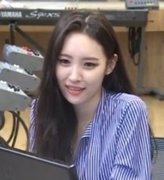 선미, 집에만 있는 이유 공개 사람들 만나면 힘들다?