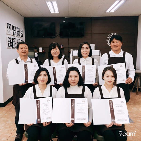 목포인성학교 정원 카페로 오세요