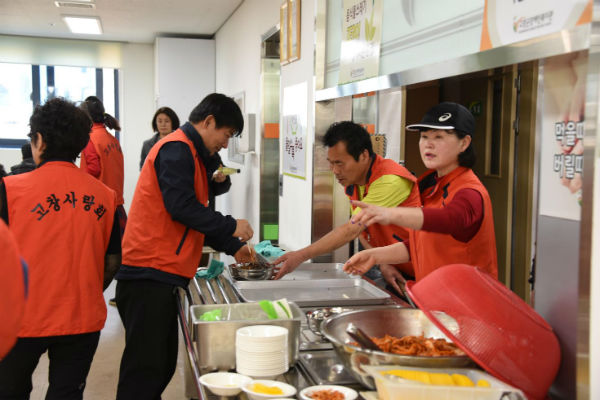 고창사랑회, 자장면 나눔 봉사
