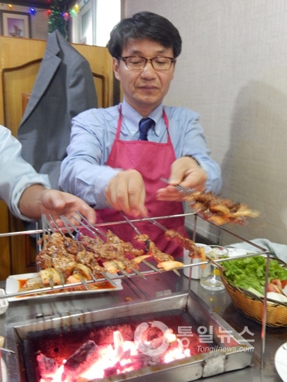 북한의 별미를 찾아서-양고기 꼬치구이점을 찾다