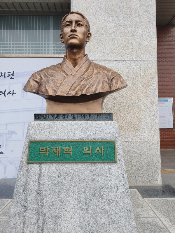 성공한 의열단의 첫 의거 : 옛 부산경찰서 그리고 박재혁
