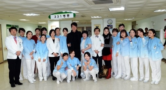 고신대복음병원 암 홍보대사 정준호입니다.