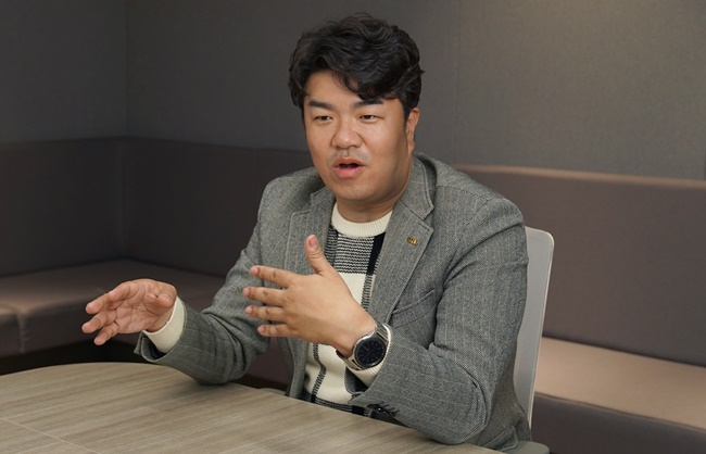 치료재료 국가대표로 성장…업계 목소리도 대변해야죠