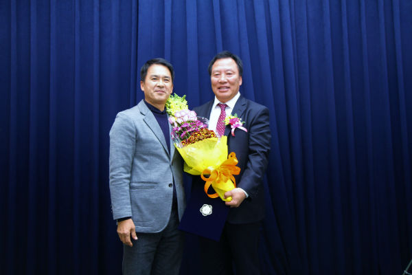 (사)한국양돈연구회 허상식 회장, 도의장상 수상