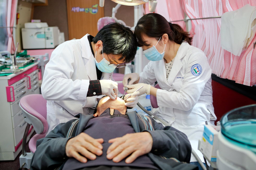 사랑실은 건강천사 의료봉사단, 장수 번암면 방문