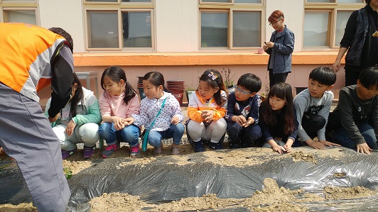 농협익산지부-농기센터 추진 스쿨팜 체험사업 호응