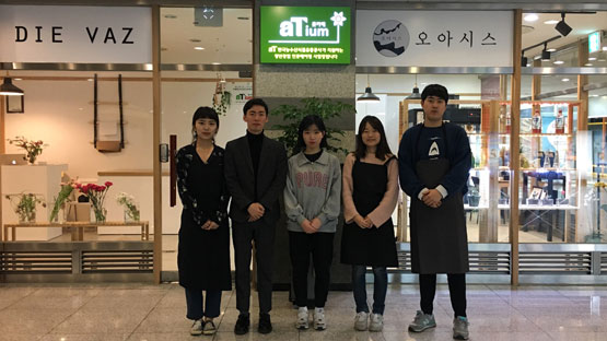 청년창업가, 꽃으로 꿈을 피우다…제3기 창업자 디바즈·오아시스 에이티움 매장 관리