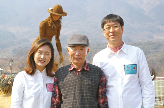 [새해기획/한국의 가족농이 사는 법] 사과처럼 예쁜 농산물 카페 경기 포천 애플아일랜드